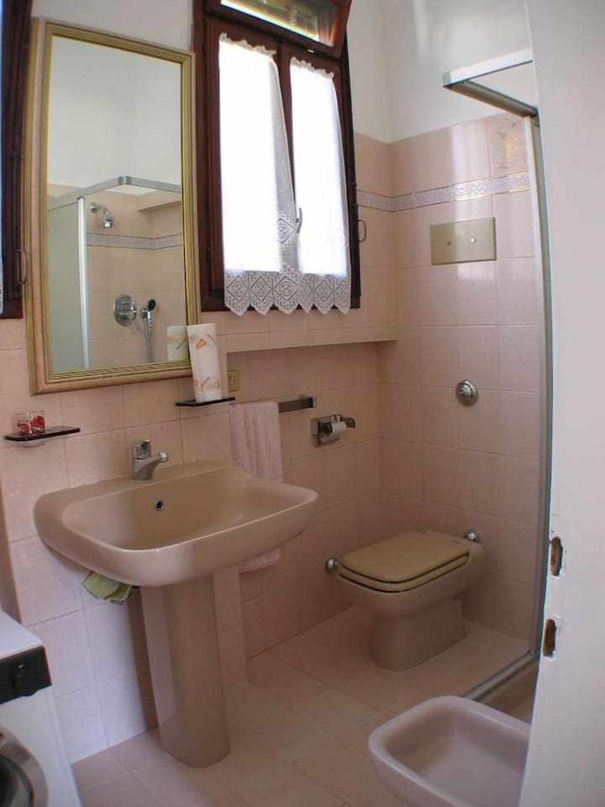 Laura Apartment Venice Luaran gambar