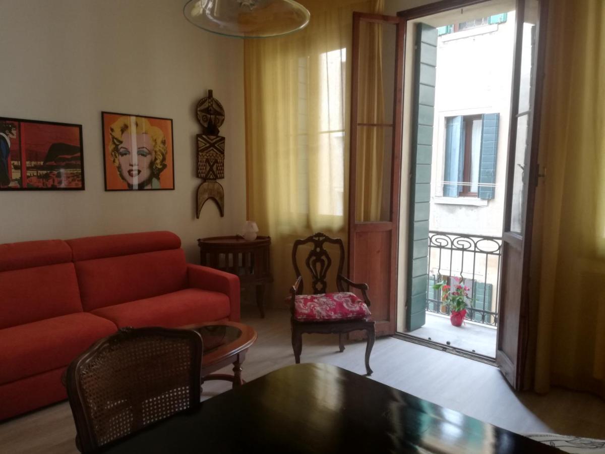 Laura Apartment Venice Luaran gambar